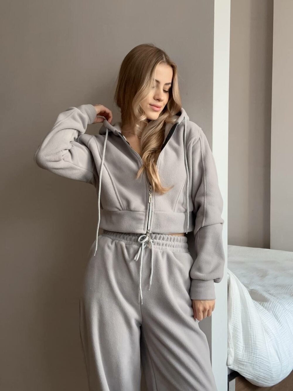 Спортивный костюм флисовый с капюшоном цвет графит