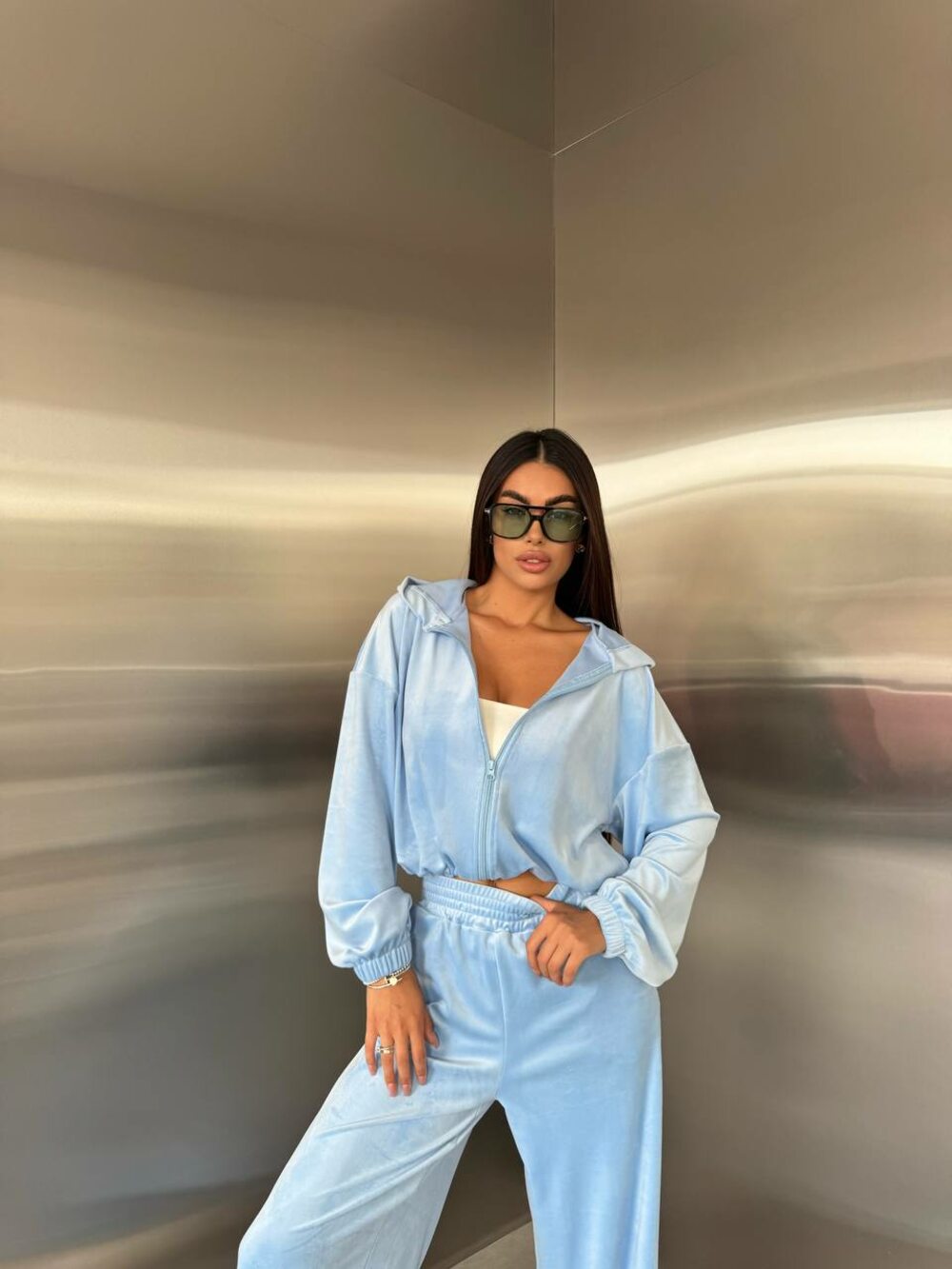 Велюровий костюм з регульованими зав'язками, колір блакитний