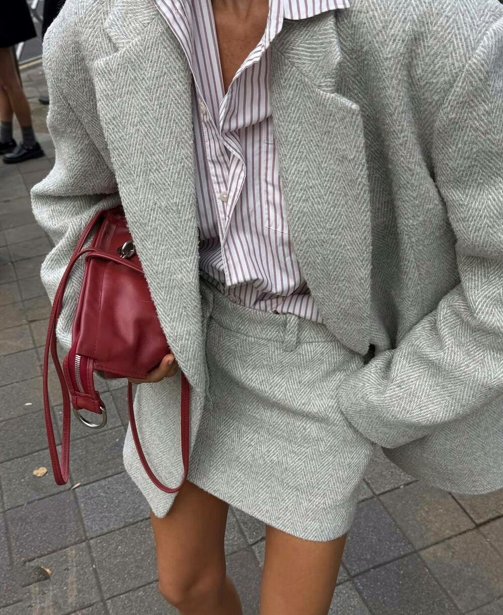 Костюм кашемировый пиджак и юбка ёлочка цвет серый