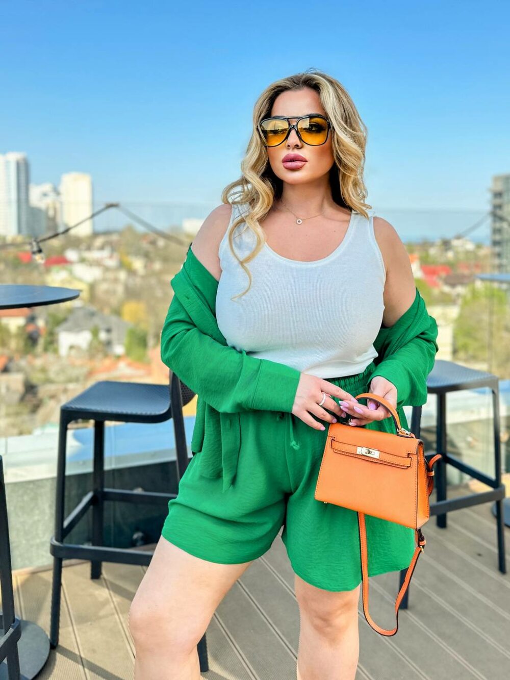 Костюм трійка з сорочки, шорт та майки, колір зелений