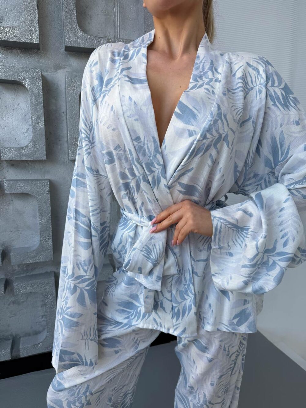 Косять двійка з штанів та кардигану, колір блакитний