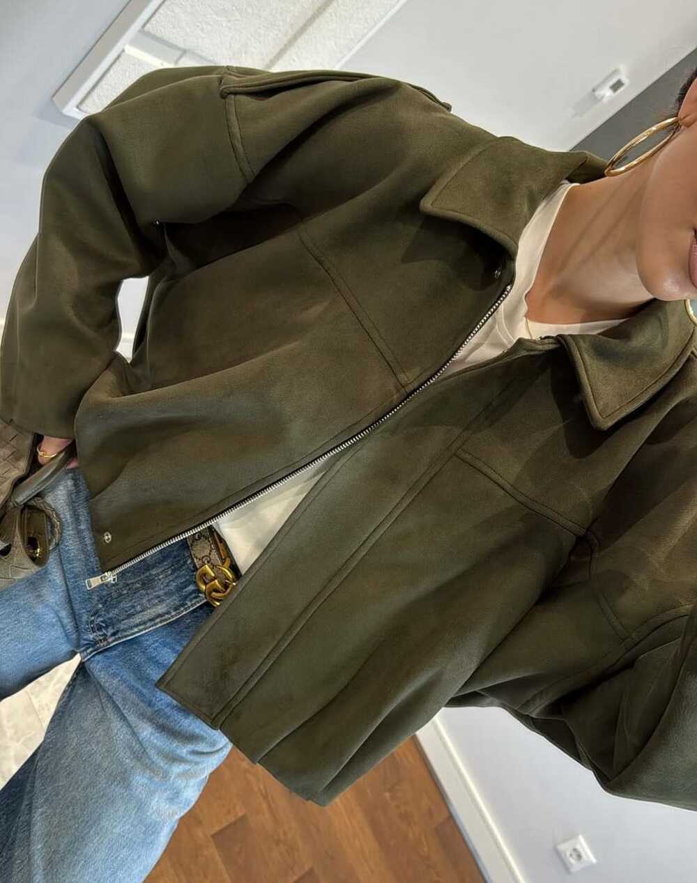 Бомбер в стиле Zara замш цвет хаки