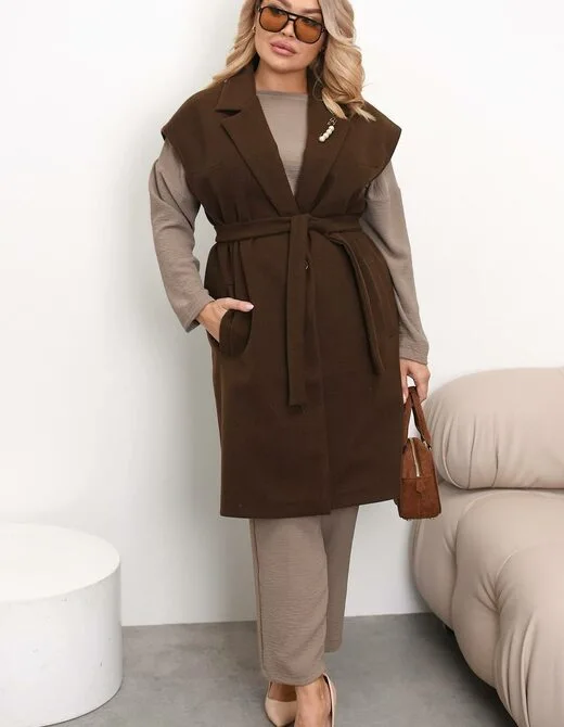 Жилет с пояском, цвет шоколад