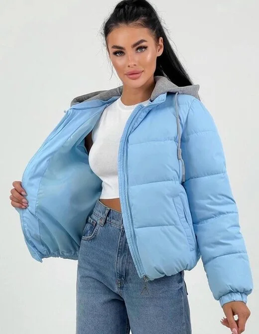 Куртка короткая голубая