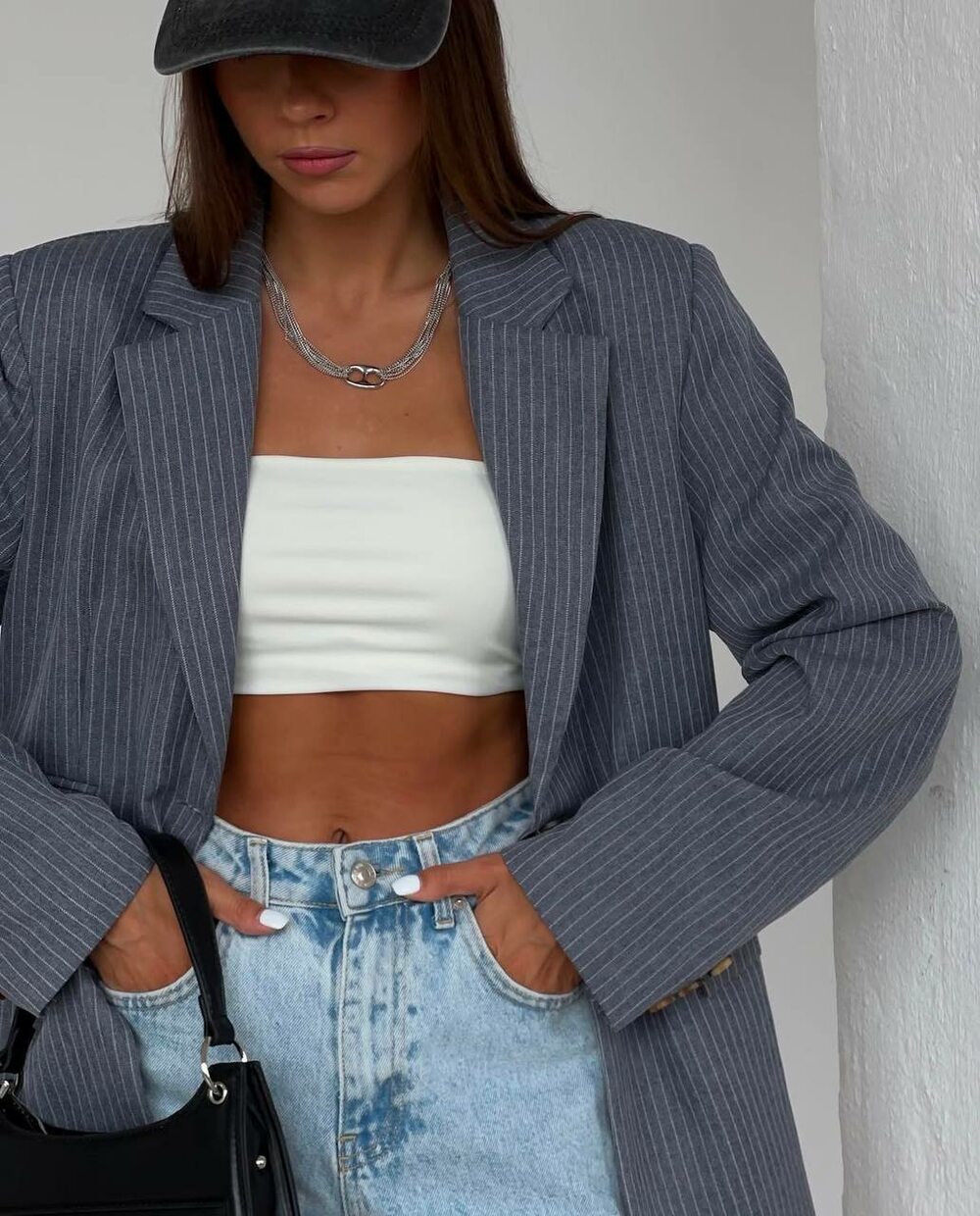 Піджак вільного крою, подовжений, сірий колір в смужку