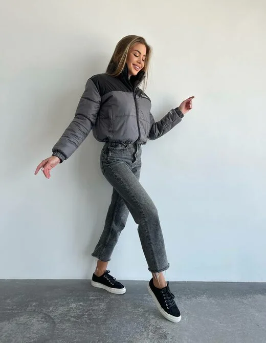 Демисезонная курточка с накатом, цвет графит