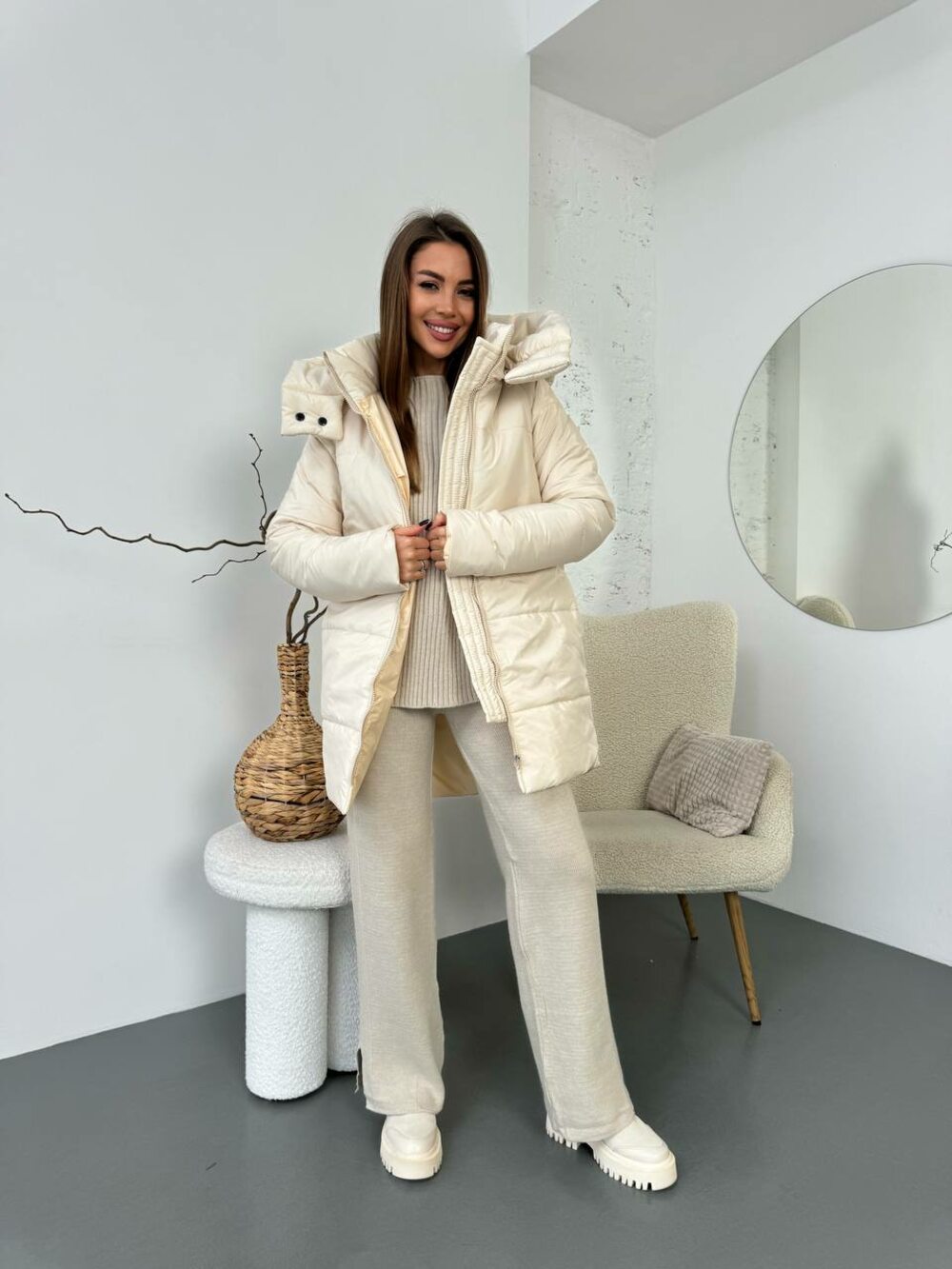 Пальто утеплене зимове з капюшоном силікон 300 колір світло-бежевий