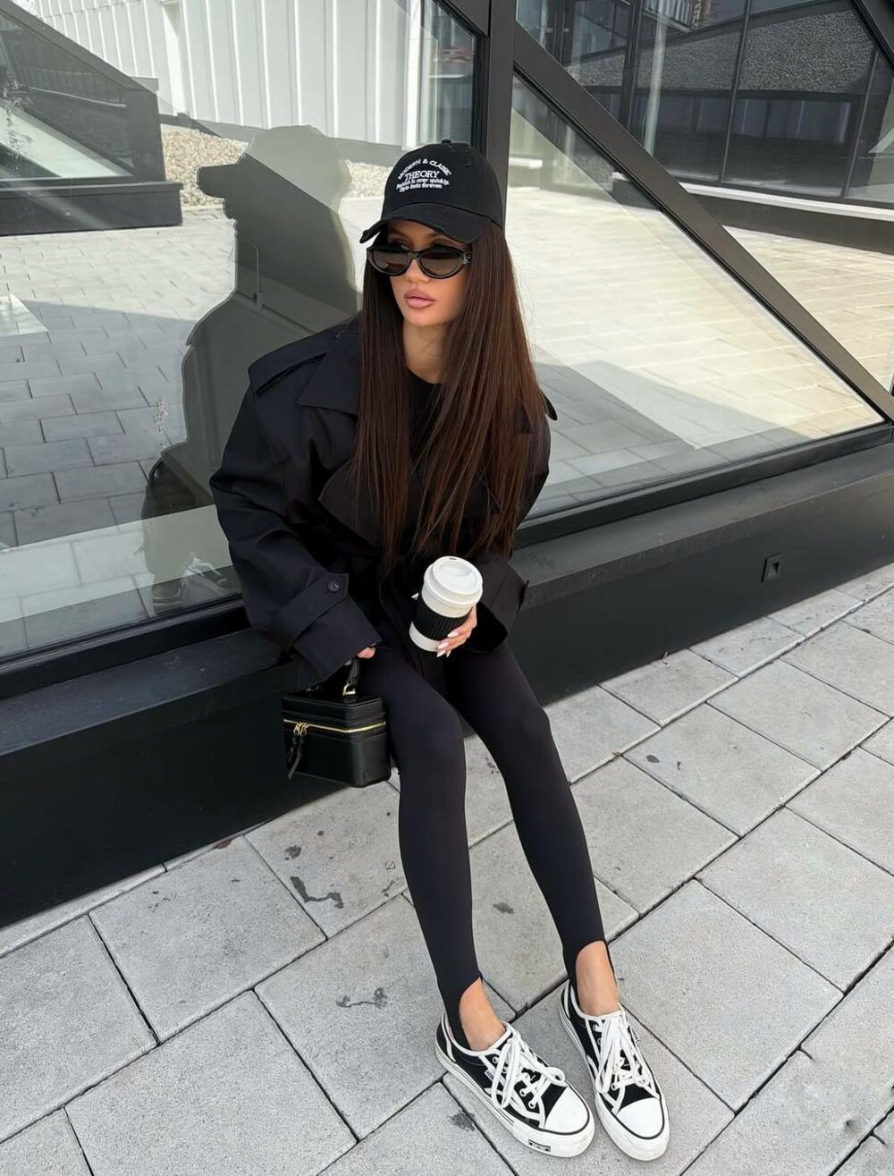 Тренч з поясом твив колір чорний