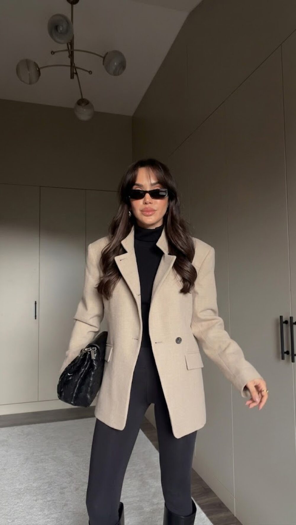 Піджак на підкладці колір бежевий