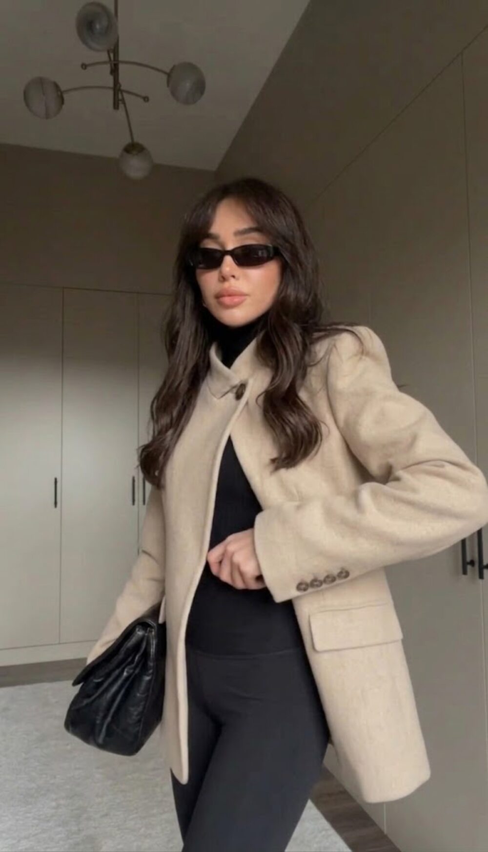 Піджак на підкладці колір бежевий