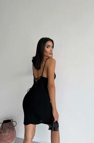 Трикотажное платье на бретельках, цвет черный