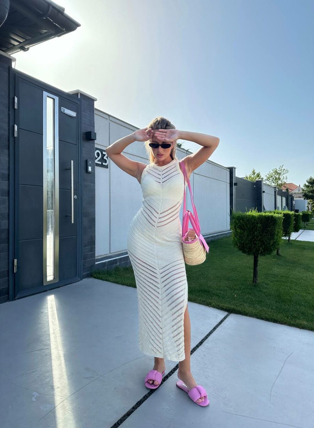 Сукня максі без рукавів колір молочний