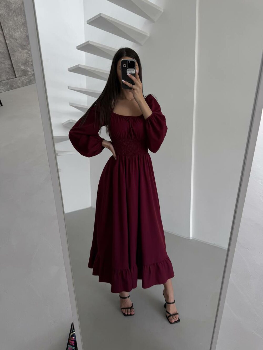 Платье с длинным рукавом и широкой резинкой на талии, цвет бордовый