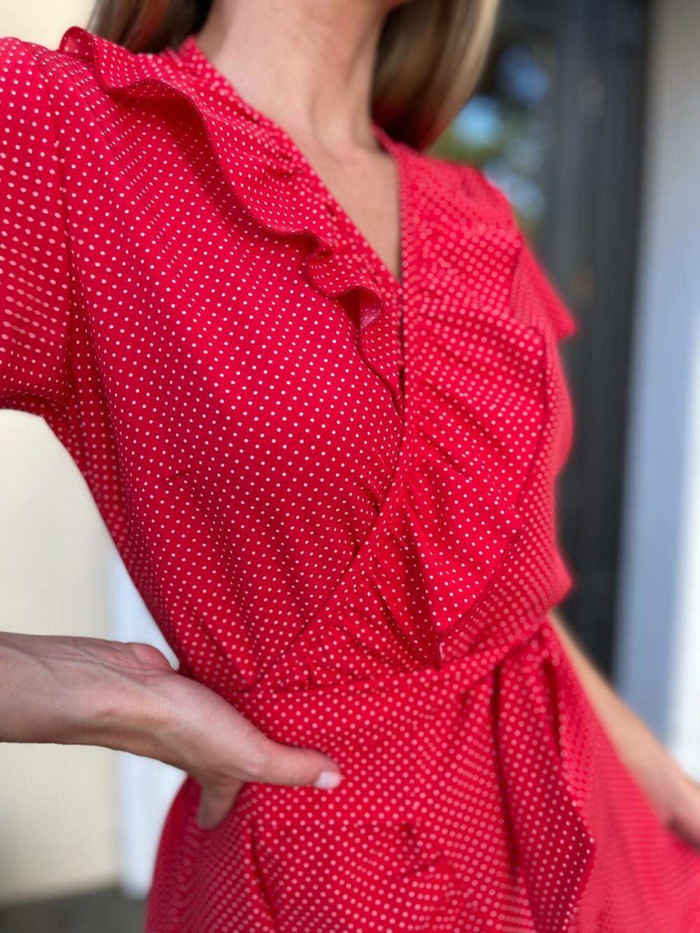 Летнее платье кокетка в горошек красное