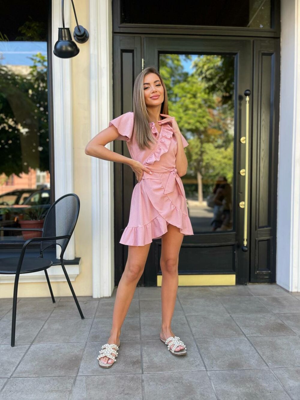 Летнее платье кокетка в горошек розовое