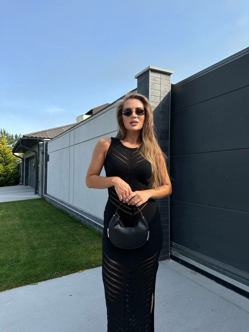 Сукня максі без рукавів колір чорний