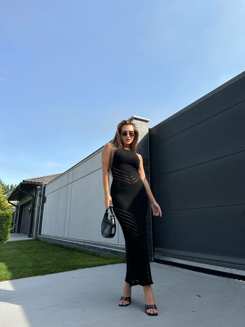 Сукня максі без рукавів колір чорний