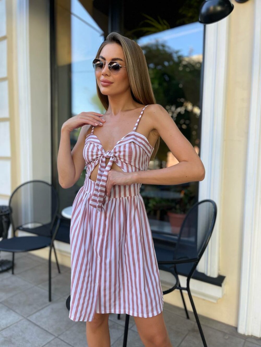 Сарафан з оригінальним декольте, колір бежевий