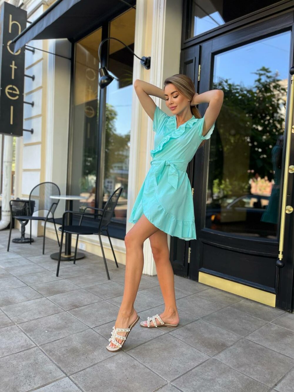 Летнее платье цвет ментол кокетка в горошек