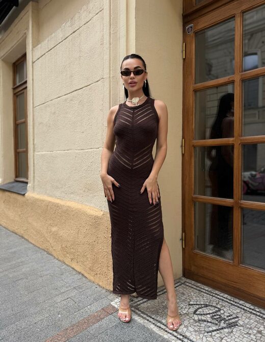 Платье макси без рукавов цвет шоколадный