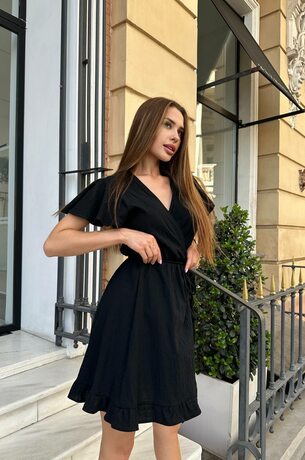 Платье на запах, цвет черный