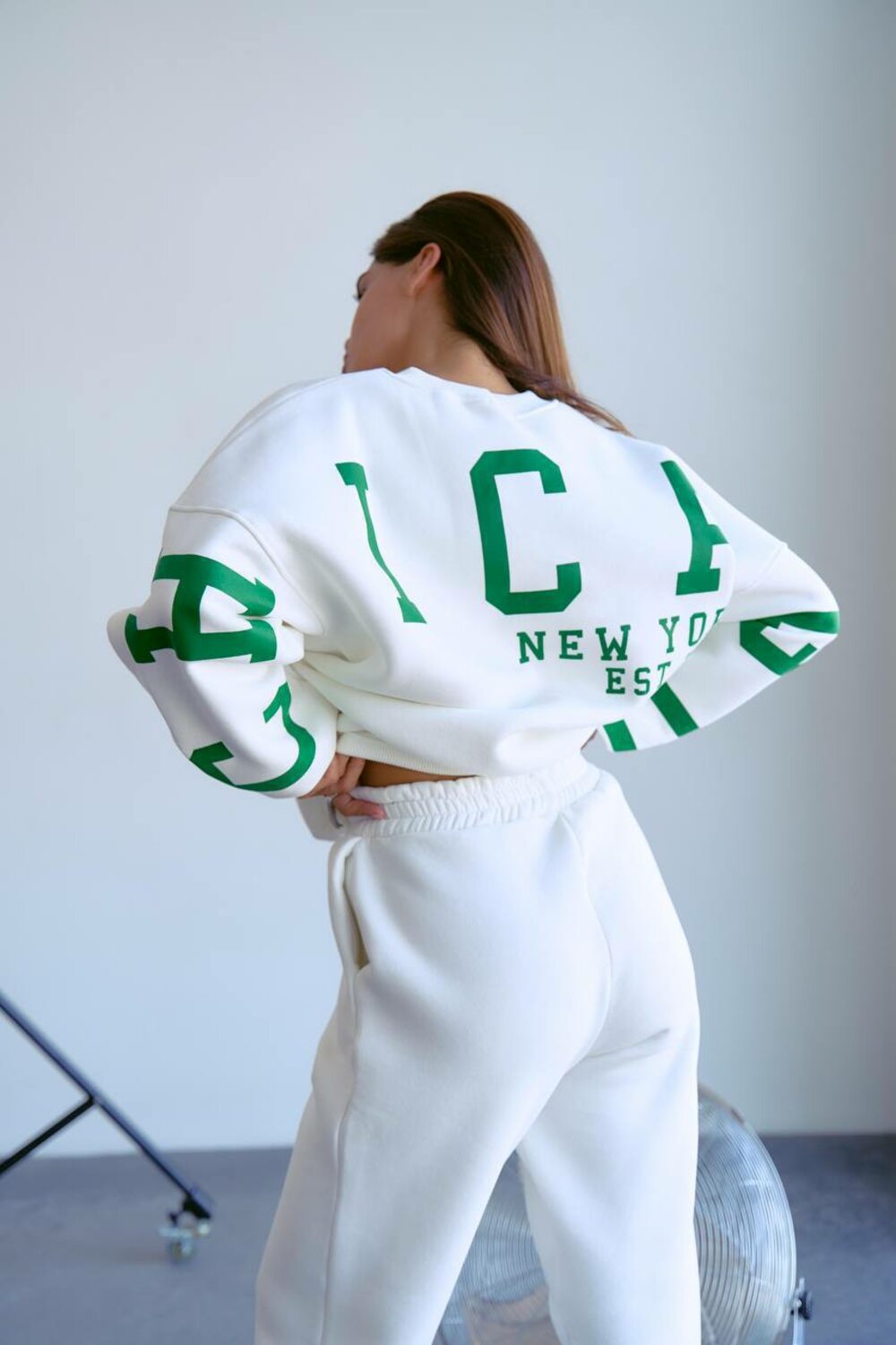 Світшот оверсайз з накатом, колір молочний