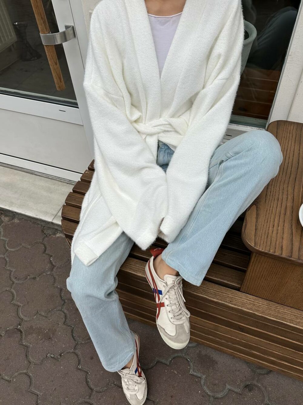 Кардиган з пояском, колір молочний