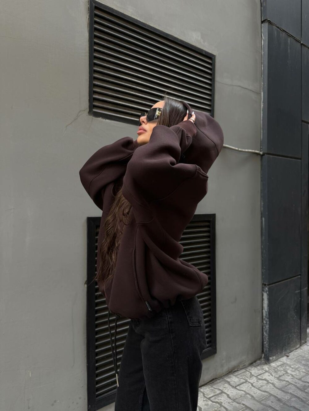 Худі оверсайз з кишенями та капюшоном, колір шоколад