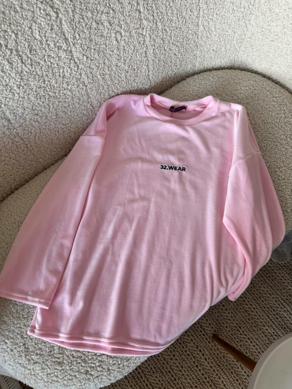 Велюровий лонг з вишивкою, колір барбі.