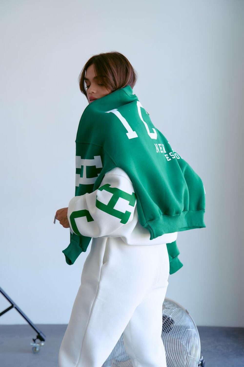 Світшот оверсайз з накатом, зелений колір