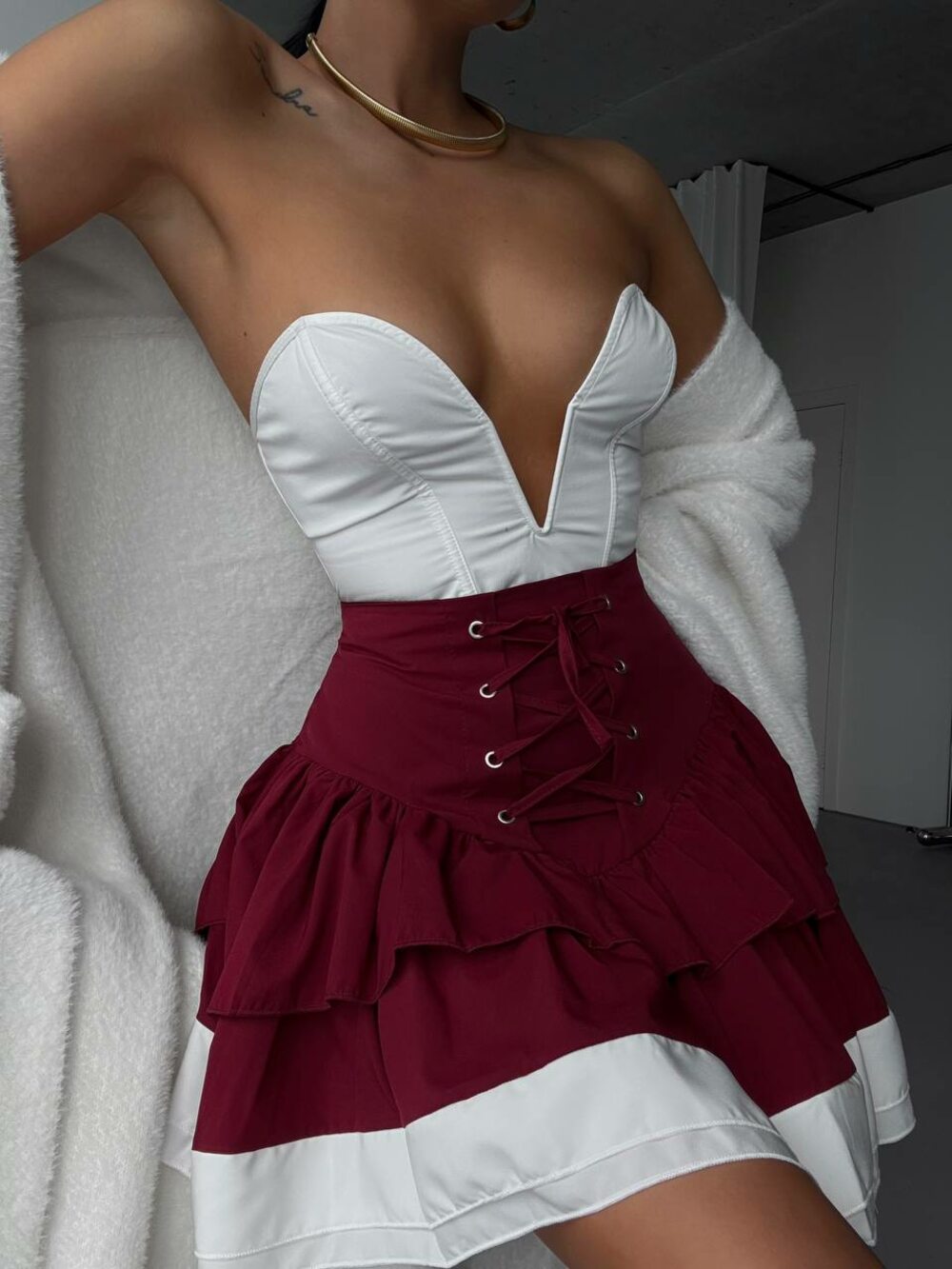 Спідниця з корсетом та воланами, колір бургунді.